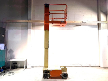 Aerial platform JLG