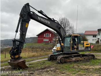 Excavator VOLVO EC220DL