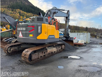 Excavator 2020 Volvo ECR 235EL Gravemaskin - S70 feste - Pusskuffe - Sentralsmøring - bunkringspumpe - Tiltrotator - Pusskuffe - Sertifisert: picture 2 Excavator 2020 Volvo ECR 235EL Gravemaskin - S70 feste - Pusskuffe - Sentralsmøring - bunkringspumpe - Tiltrotator - Pusskuffe - Sertifisert: picture 2