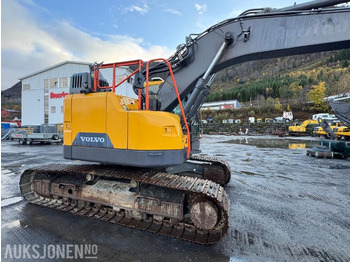 Excavator 2020 Volvo ECR 235EL Gravemaskin - S70 feste - Pusskuffe - Sentralsmøring - bunkringspumpe - Tiltrotator - Pusskuffe - Sertifisert: picture 5 Excavator 2020 Volvo ECR 235EL Gravemaskin - S70 feste - Pusskuffe - Sentralsmøring - bunkringspumpe - Tiltrotator - Pusskuffe - Sertifisert: picture 5