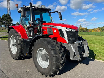Farm tractor MASSEY FERGUSON