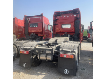 Tractor unit SHACMAN