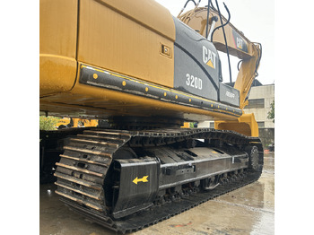 Crawler excavator