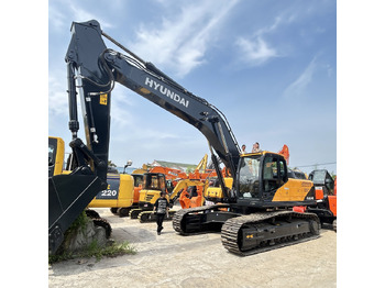 Wheel excavator HYUNDAI