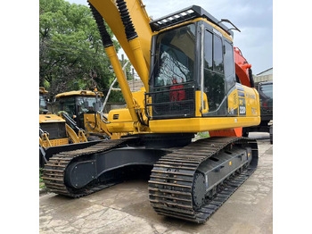 Leasing of  Komatsu PC 220-8 Excavator Komatsu PC 220-8 Excavator: picture 1