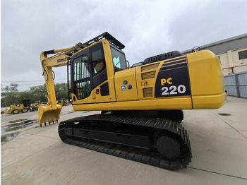 Crawler excavator KOMATSU PC220-8
