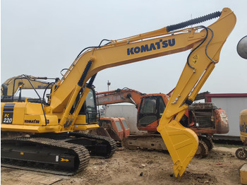 Leasing of  Komatsu PC 220-8 Excavator Komatsu PC 220-8 Excavator: picture 4