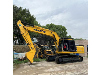 Crawler excavator KOMATSU PC220-8