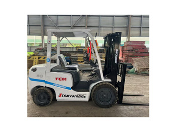 Diesel forklift TCM
