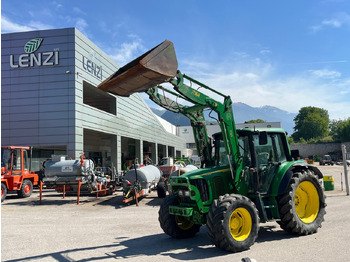 Farm tractor JOHN DEERE 6320