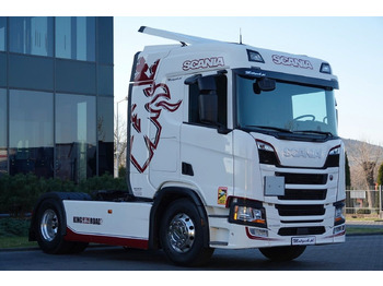 Tractor unit SCANIA R 450