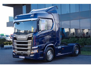 Tractor unit SCANIA R 450