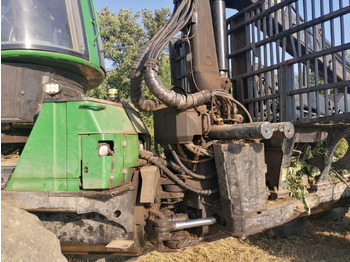 Forwarder JOHN DEERE 1910E: picture 5 Forwarder JOHN DEERE 1910E: picture 5