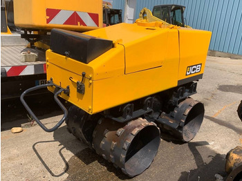 Road roller JCB