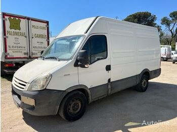 Panel van IVECO daily 35s12: picture 1