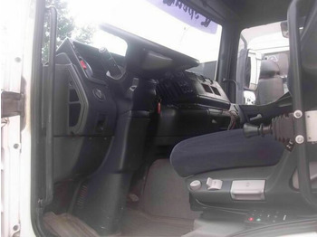 Tractor unit MAN 18.430TGA XXL Euro4 Anloger Tacho Vollausst: picture 4