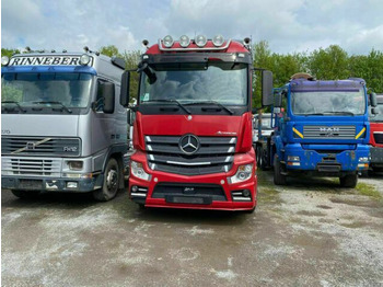 Tractor unit Mercedes-Benz 1842 Actros MP4 Kipperhydraulik: picture 2