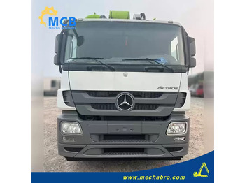 Concrete pump truck ZOOMLION