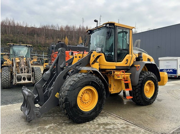 Wheel loader VOLVO L90H