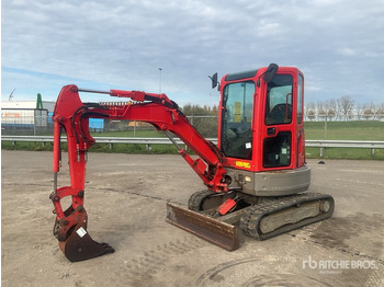 Mini excavator BOBCAT E26