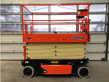 Scissor lift JLG R3246: picture 2