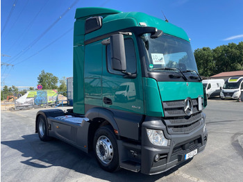 Tractor unit MERCEDES-BENZ Actros 1843