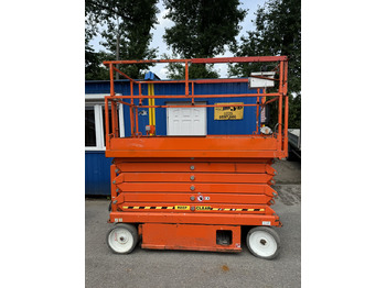 Scissor lift SKYJACK