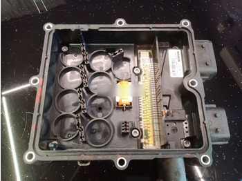 Electrical system for Truck DRIVER REPAIR, Réparation des pilotes , Treiberreparatur ABCO Tip tronic power shift power pack volvo renault man daf mercedes: picture 3