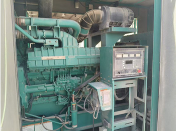 Generator set CUMMINS QST30-G4: picture 3