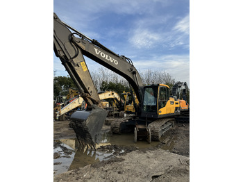 Crawler excavator VOLVO EC220D: picture 3 Crawler excavator VOLVO EC220D: picture 3