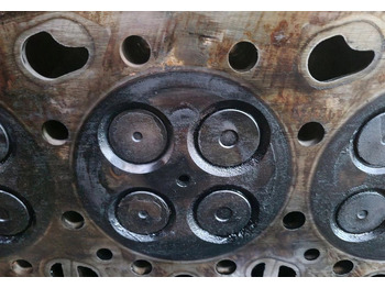 Cylinder head VOLVO 21754367 D13K: picture 3 Cylinder head VOLVO 21754367 D13K: picture 3