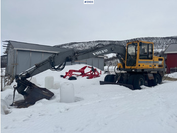 Excavator VOLVO
