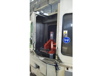 CNC machining center MAKINO A77 e: picture 3