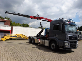 Hook lift truck, Crane truck MAN 26.500 Abroller + Fassi F125A Kran  6x2-4 Allrad: picture 3