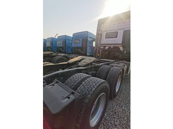 Tractor unit FAW J7: picture 5