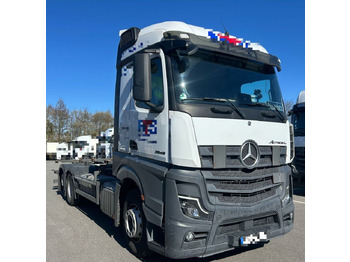 Cab chassis truck MERCEDES-BENZ Actros 2545