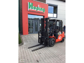 Electric forklift EP Equipment EFL353: picture 2