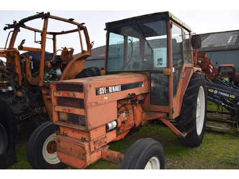 Farm tractor Renault 651: picture 2 Farm tractor Renault 651: picture 2