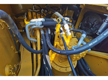 Crawler excavator Caterpillar 324D2: picture 5