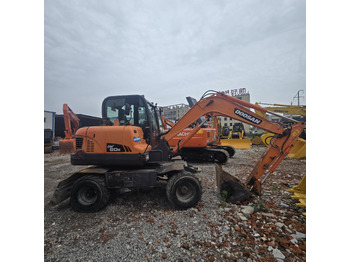 Wheel excavator DOOSAN DX60W