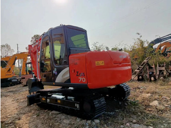 Mini excavator Hitachi ZX70: picture 4