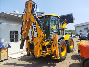 Backhoe loader JCB 4CX: picture 3