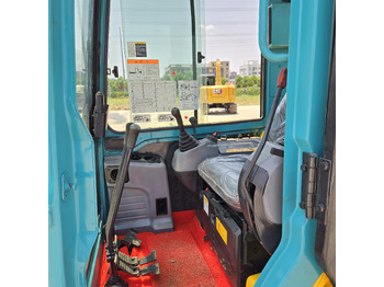 Mini excavator KUBOTA KX155: picture 3