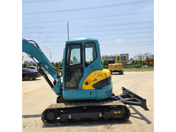 Mini excavator KUBOTA KX155: picture 2