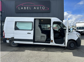 Combi van RENAULT Master 2.3