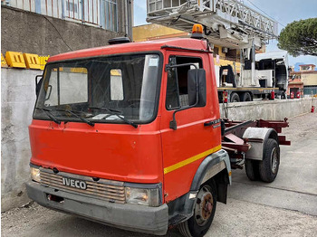 Container transporter/ Swap body truck