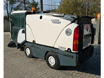 Leasing of  Küpper-Weisser Boschung Compact 50 Kehrmaschine Straßenkehrmaschine Kehreinheit Straßenreiniger Küpper-Weisser Boschung Compact 50 Kehrmaschine Straßenkehrmaschine Kehreinheit Straßenreiniger: picture 3