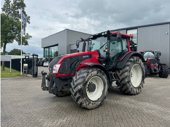 Farm tractor VALTRA T-series
