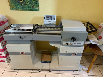 Folding machine