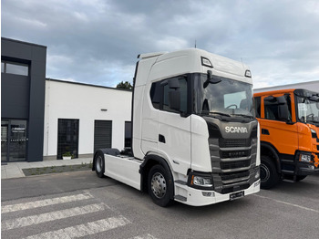 Tractor unit SCANIA S 500